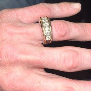 Men’s engagement ring